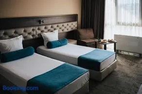 Business Hotel Plovdiv - Central Location - Image 4