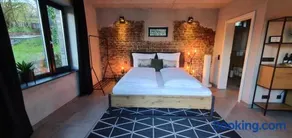 1Step2AllNature Tinyhouse - Image 2