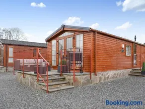 Craig Rossie Lodge - Image 1