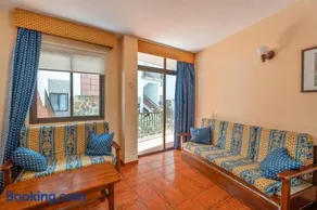Maison avec terrasse, piscine et jardin | Vue jardin | Plage à proximité - Image 2