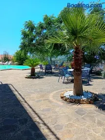 Villa Malandrino Guest House - Image 2