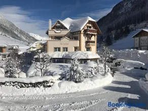 Hotel Garni Ida - Image 1