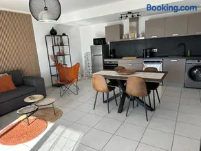 Face au Jura, appartement neuf 70m2, à 10 minutes de Genève pour 1 à 6 personnes - Image 4