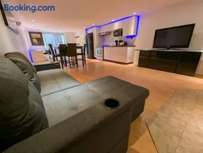 Home rental S7 - Image 1