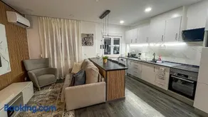 Cosy 88 Homes by Lopandza - Image 5