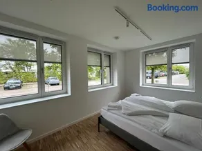 GIH Apartments - Neufahrn - Image 2