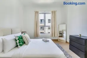 GuestReady - Chic coastal living at Port de La Mer - Image 2