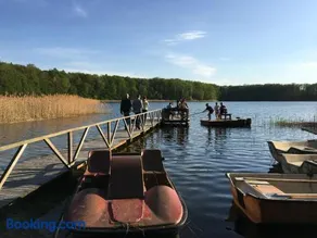 Stajnia Sarnówek Nad Jeziorem Różany - Image 1
