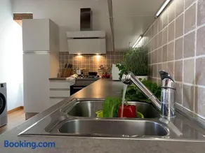 The 4 Senses Experience - Image 2