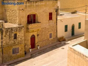 Ta' Kullarina Farmhouse - Image 2
