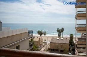 AT100 Apartamento alto con las vistas del mar - Image 3