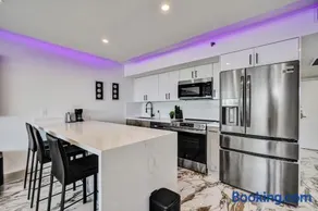 Luxury Beachside 3BR 3BA Condo Resort Amenities Pools Gym and Sauna 620 - Image 3