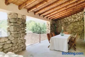 CASA NICOLE Naturaleza, Montañas y Piscina Privada en Alicante - Image 3