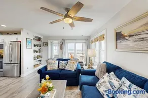 Oceanfront Condo W/Free Wifi Central Ac Ocean View Private W/D & Shared Pool - Image 5