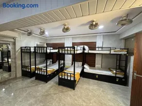 MEHTA INN GIRLS HOSTEL AND PG, Girls Only - Image 2