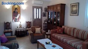 Flamiatos Garden Cottages - Image 3