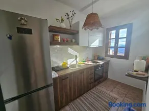 Portitsa View Guesthouse - Image 2
