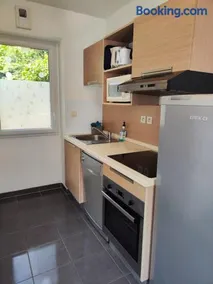 Cabane aux étoiles -piscine-golf à 50m - Image 3