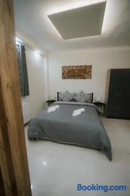 Panorama Apartment - Image 2
