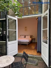 Barbera Guesthouse Hotel Apartments - Experience local life in the Old Centre - Image 1