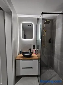 Apartament z Klimatyzacja - Image 1
