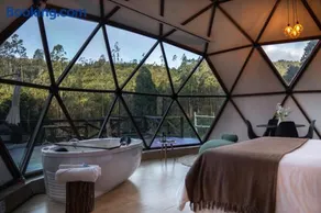 Domo de Luxo com Jacuzzi e Vista Panorâmica - Image 3