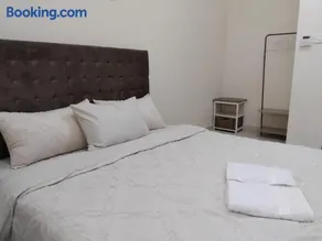 MANAZEL2 ladies and Family stay only corniche apartment - Image 2