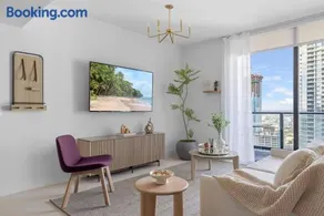 Downtown Miami 2BR-2BA Panoramic City Views - Image 1