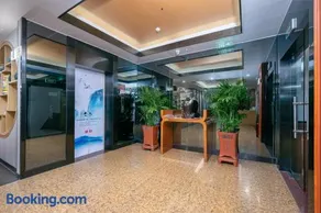 Winsome Hotel Guangzhou South China Normal University Metro Branch - Free shuttle bus service during the Canton Fair - Paid airport pickup service available - Image 5