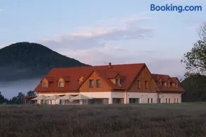 Resort Vysoká Lípa - Wellness Hotel - Image 3