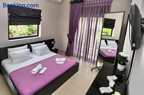 marathon family villa - Image 2
