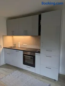 sonnige Ferienwohnung mit Balkon - Image 2