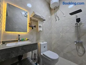 Arkan Al Barzah Hotel Apartment - Image 2