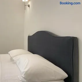 GUALTIERI B&b - LUXURY ROOMS - Image 4