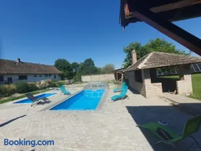 Klágya Vendégház - Image 4