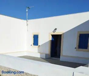 Sophie's Pourko House - Image 1