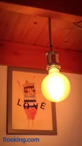 AN GOVEL - Image 2