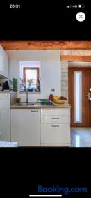 Apartment Karlo, Heated pool, private parking - Image 3
