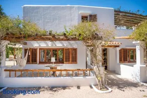 Valley Club - Agroturismo Ibiza - Image 2