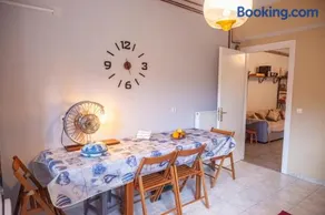 Jimmy's Cozy Apartment - Image 3