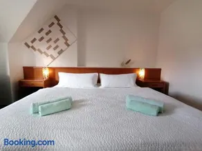 Domstadt Apartments - Image 2