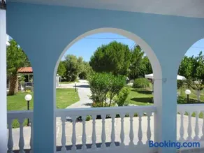 Lazanis Studios Apartments - Image 4