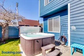 Sunset Beach House - Image 3