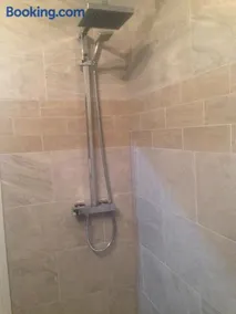 Cauldwell Villas - Image 3