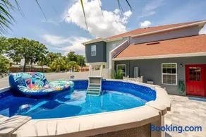4 Bedroom House Near Downtown Tampa Sleeps 12 Pool Private Patio Pet Friendly - Image 4