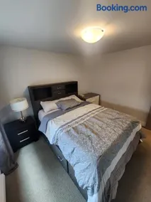 Cozy Royal Bay Suite - Image 1