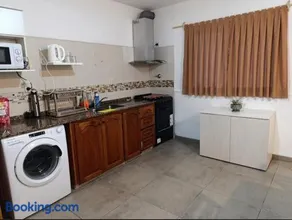 Habitacion Con Baño Privado En Casa Compartida - Image 2