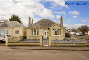 christiemiller avenue Holiday Home - Image 5