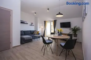 Apartments Tonia - Image 1