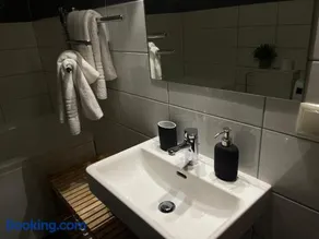 Riga RiverPark - One-Bedroom Apartment Near Downtown - Image 3